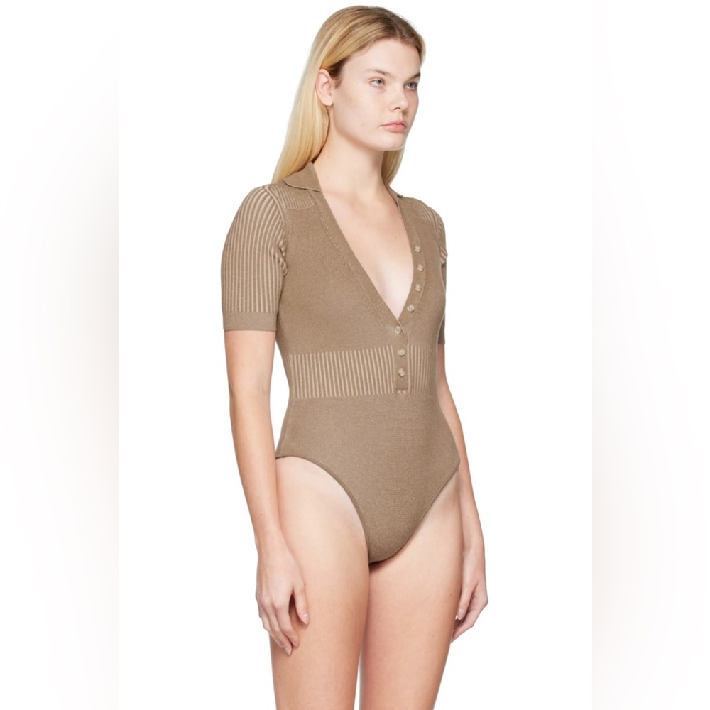 JACQUEMUS Le Chouchou 'Le Body Yauco' Bodysuit
